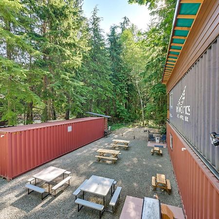 Unique Container Studio With Deck And Fire Pit! Buckley エクステリア 写真