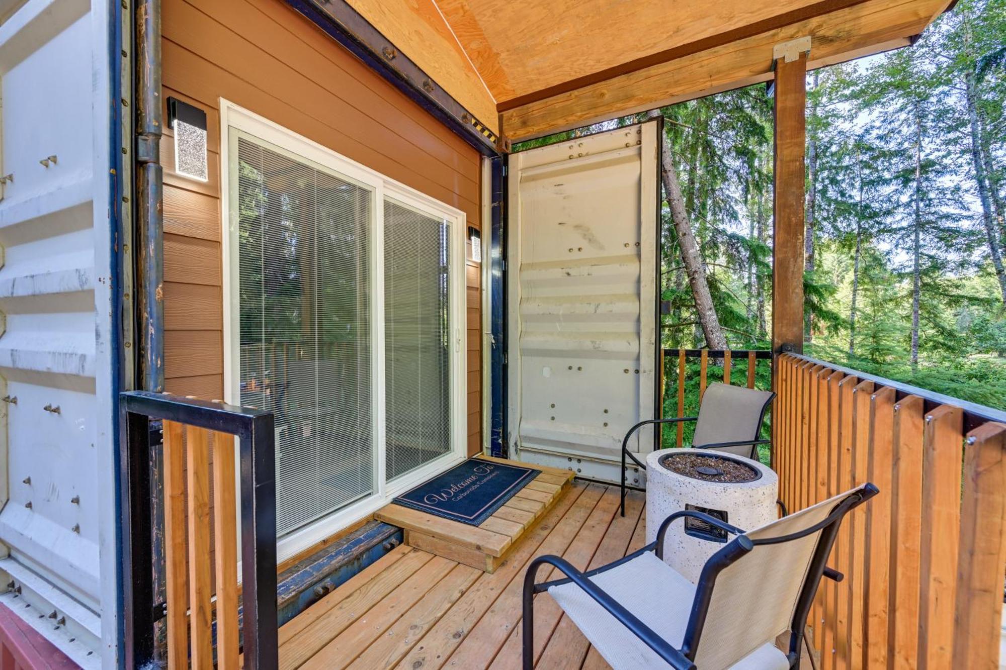Unique Container Studio With Deck And Fire Pit! Buckley エクステリア 写真