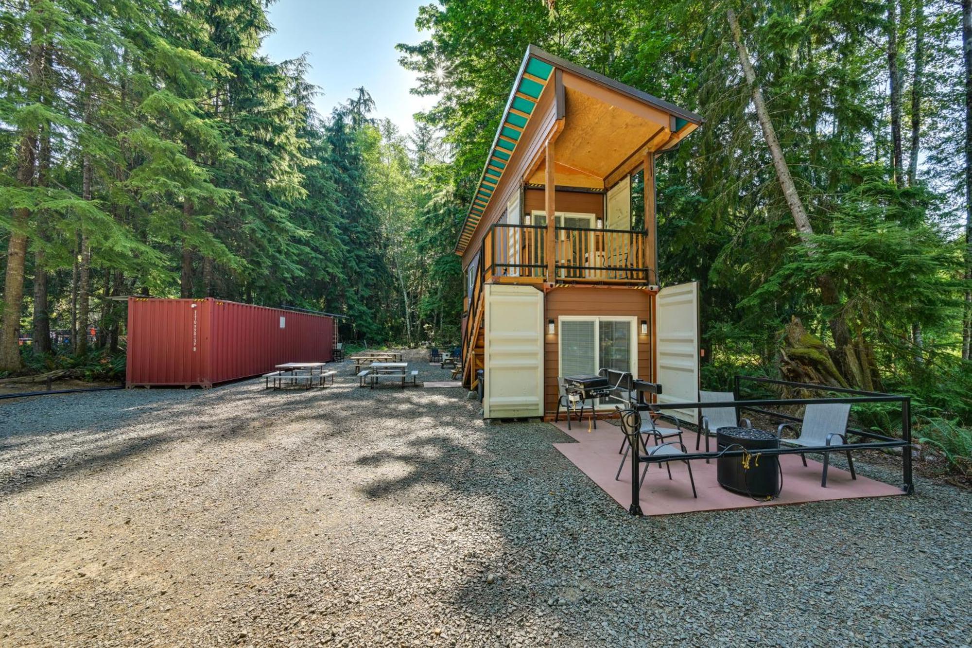 Unique Container Studio With Deck And Fire Pit! Buckley エクステリア 写真